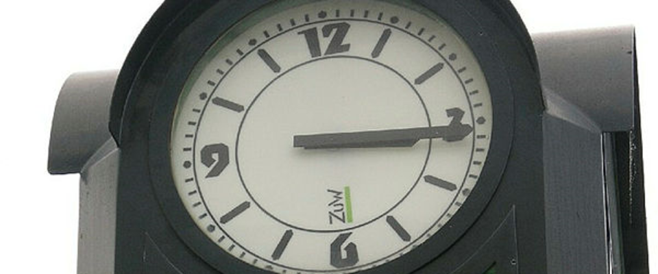 Uhr